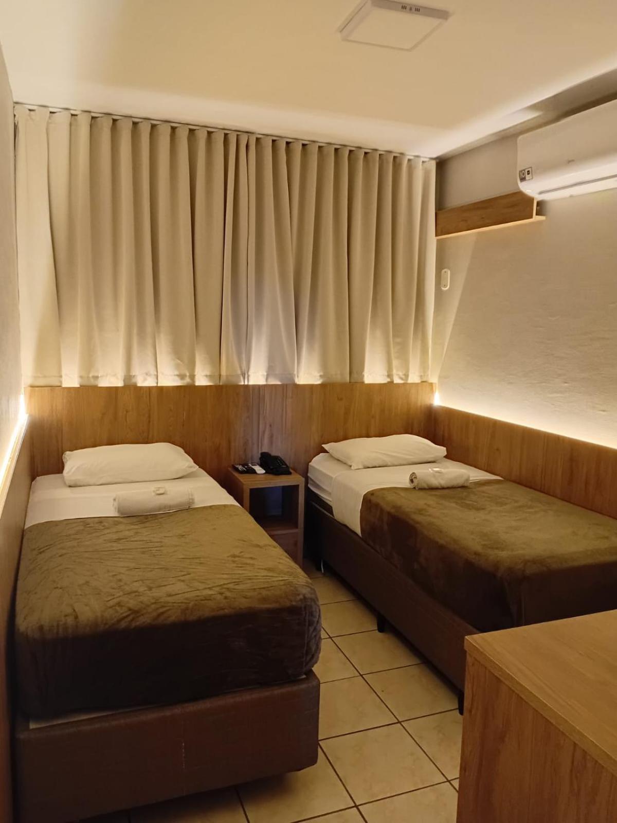 Quarto Duplo Standard