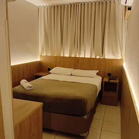 Ipê Hotel Curitiba - Av das Torres-3